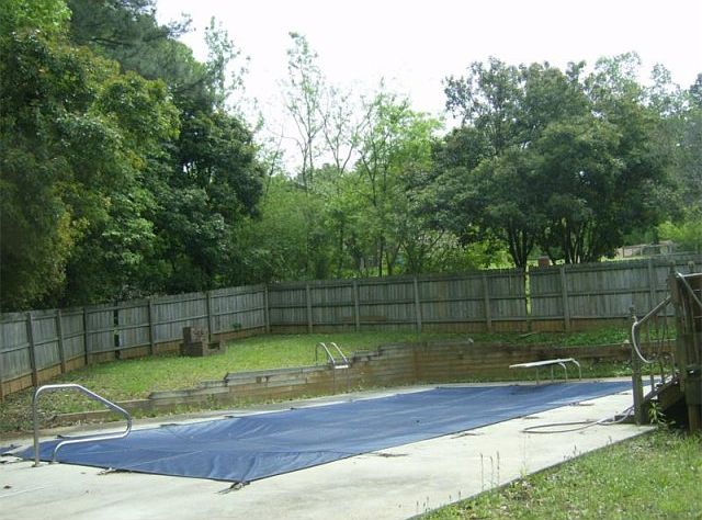 2nd image of 6087 Littleton Dr