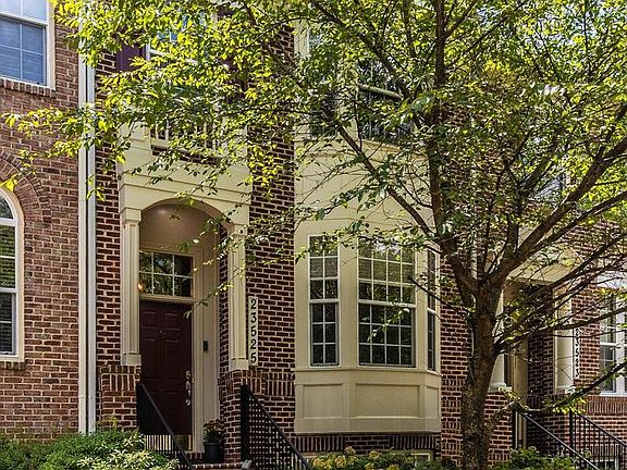4th image of 23525 Gardenside Pl