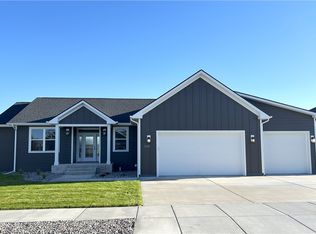 5226 Rich Ln, Billings, MT 59106