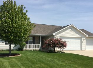 W6484 Lynchburg Dr, Greenville, WI 54942
