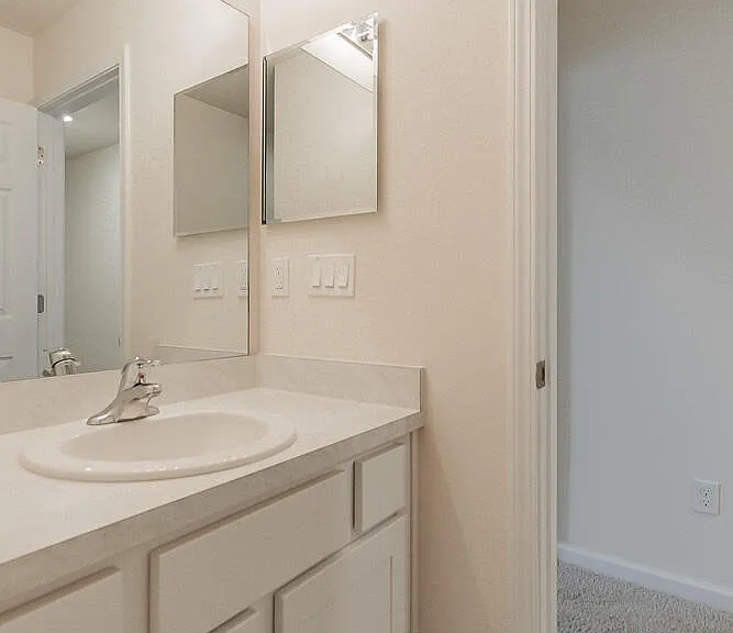 845 Observatory Pkwy — Photo 33
