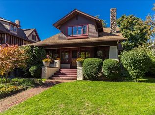 425 Westminster Rd, Rochester, NY 14607