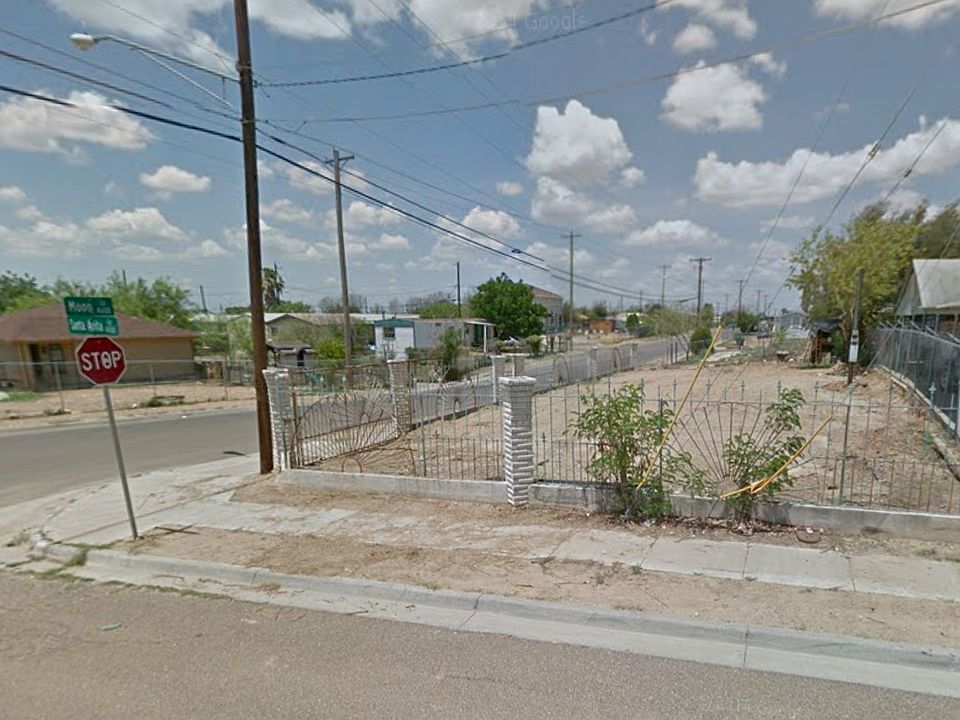 2nd image of 515 Claud Fleahop Rd