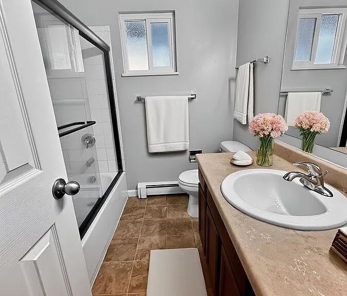 4357 N Chestnut St #202 — Photo 19