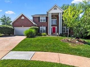 54 Treeshade Ct, Saint Peters, MO