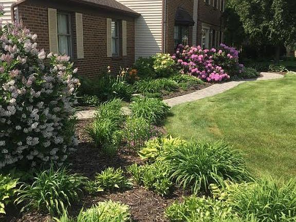 3rd image of 7075 Dusseldorf Sq E