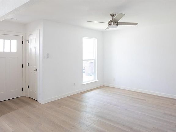 5th image of 7807 Battleoak Dr