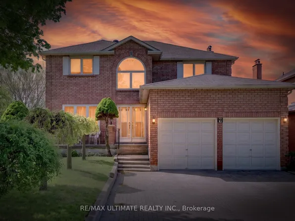 9 Avoca Dr, Markham, ON L3R 8X9