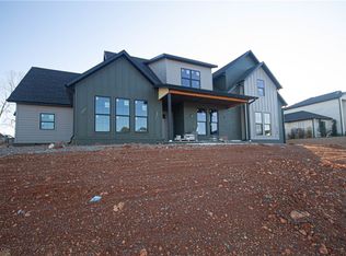 8404 W Migration Way, Bentonville, AR 72713
