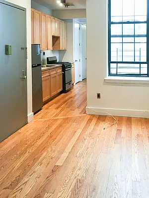 Rented by MySpaceNYC | media 3