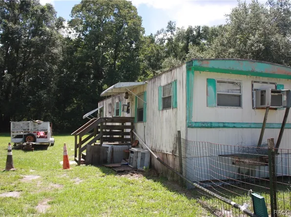 11451 N Ginny Lane Point, Inglis, FL 34449