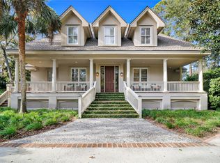 4 Strawberry Hill Rd, Hilton Head, SC 29928