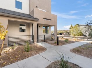 2123 E Sharon Dr #8, Phoenix, AZ 85022
