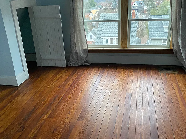 2313 Valera Ave — Photo 2