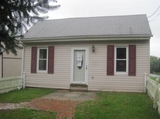 30 Warren Rd, York, PA 17406