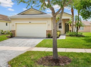 9811 SW Glenbrook Dr, Port Saint Lucie, FL 34987