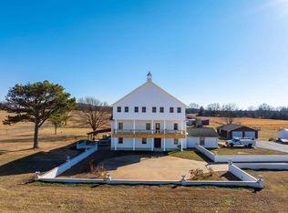 257 Highway 230, Cave City, AR 72521