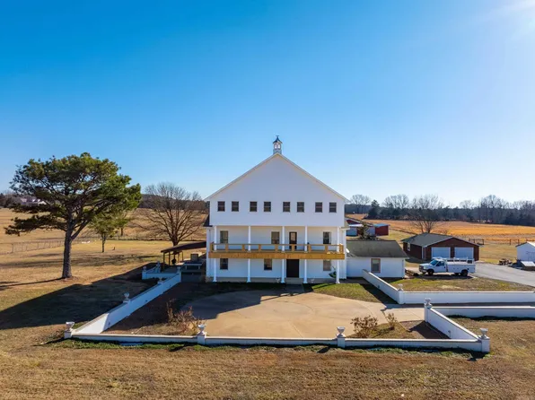 257 Highway 230, Cave City, AR 72521