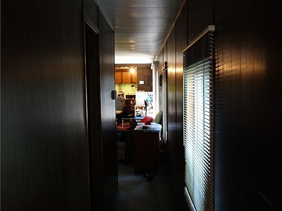 4th image of 13112 Elm Ave NW