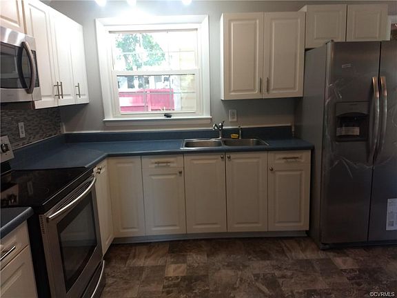5th image of 2611 Buxton St