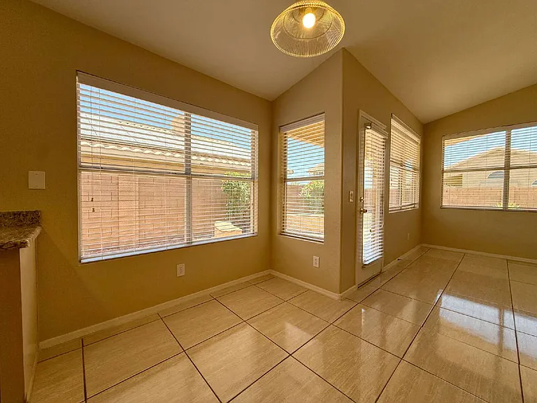 9821 W Yukon Dr — Photo 20