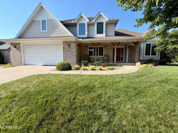 1470 Southridge Dr, Waterville, OH 43566