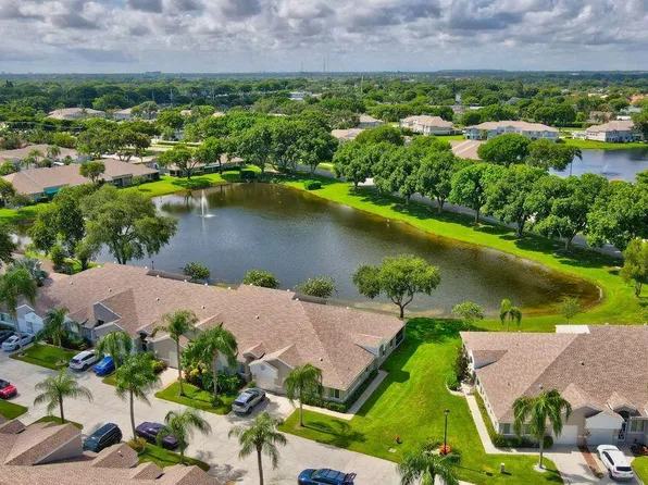 9202 Vineland Court #F, Boca Raton, FL 33496