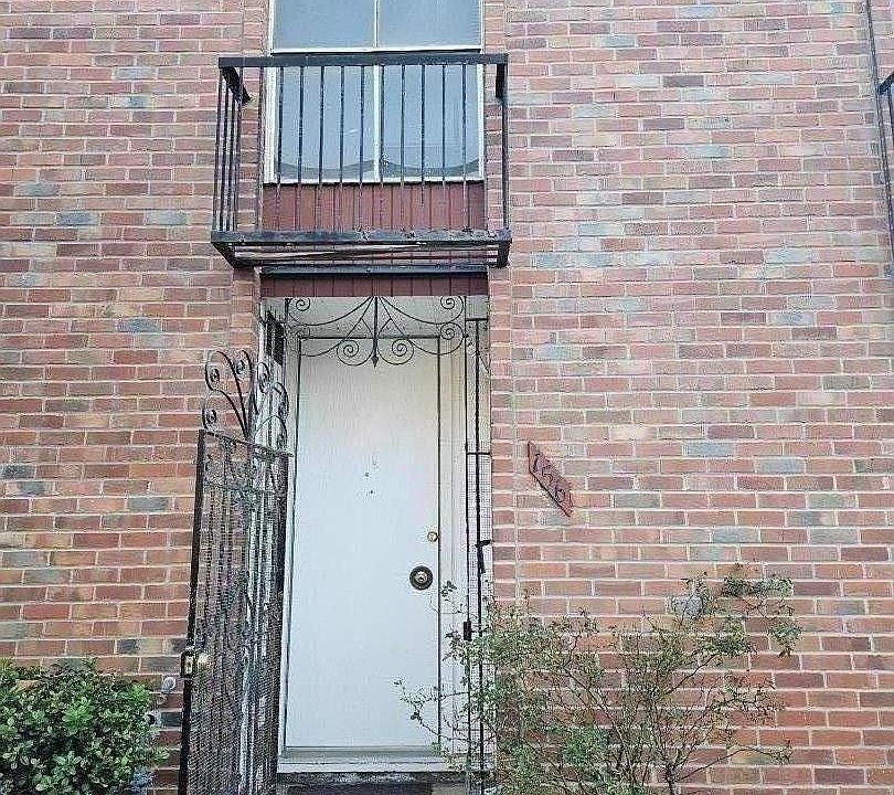 1st image of 156 Garrison Ave