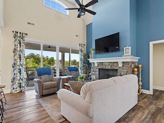 5th image of 1173 Proctor Cir