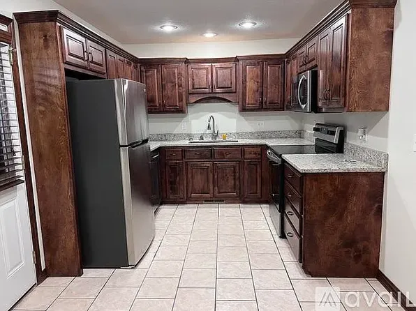 2019 W 26th St #2019, Joplin, MO 64804