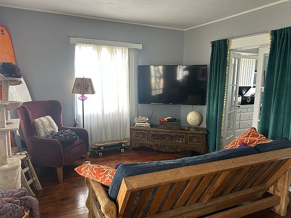 2nd image of 3395 31st St