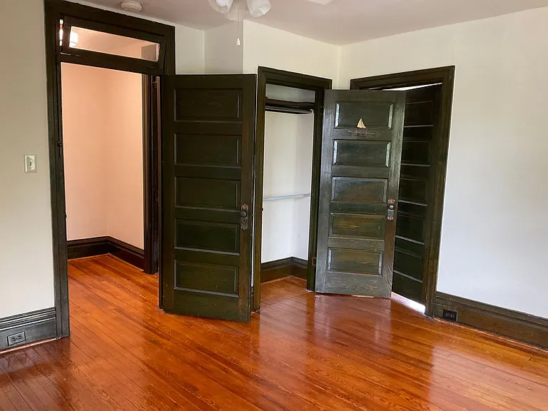 229 Cocoa Ave — Photo 23
