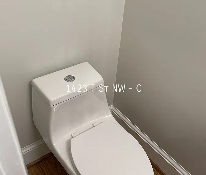 1423 T St NW #C — Photo 11