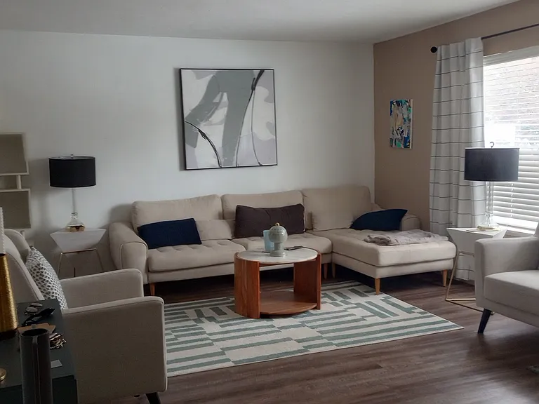 Living Rm, staged