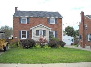 670 Wengler Ave, Sharon, PA 16146