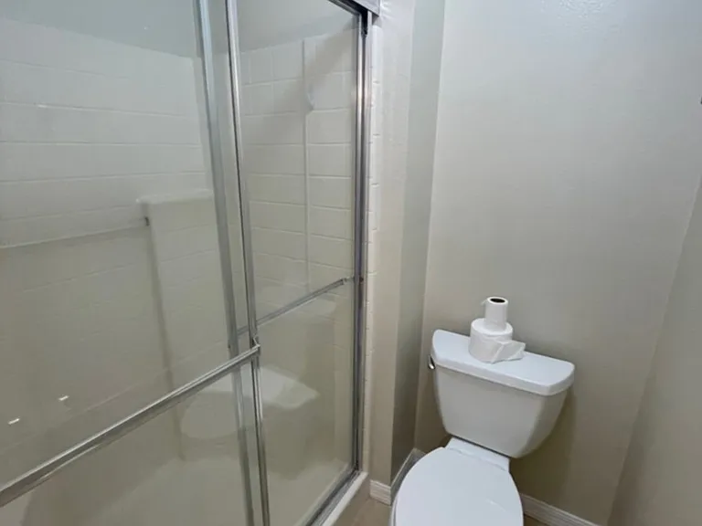 4312 Iveyglen Ave — Photo 10