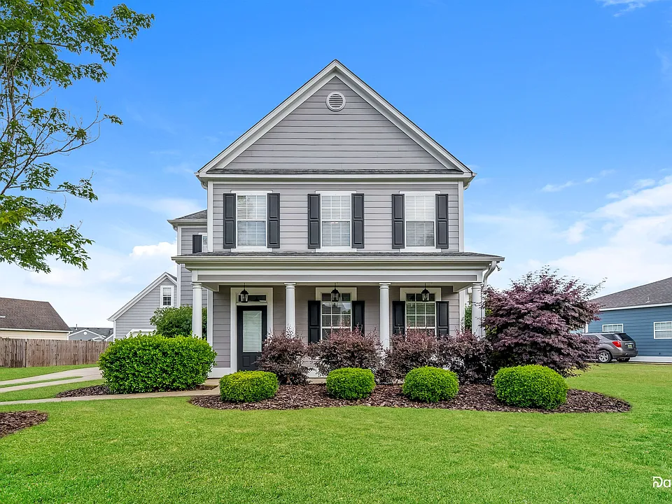 1069 Kelly Creek Way
