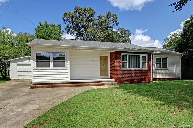 1st image of 319 Fieldstone Cir