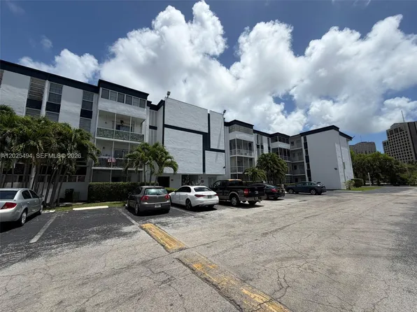 9159 SW 77th Ave APT 112, Miami, FL 33156