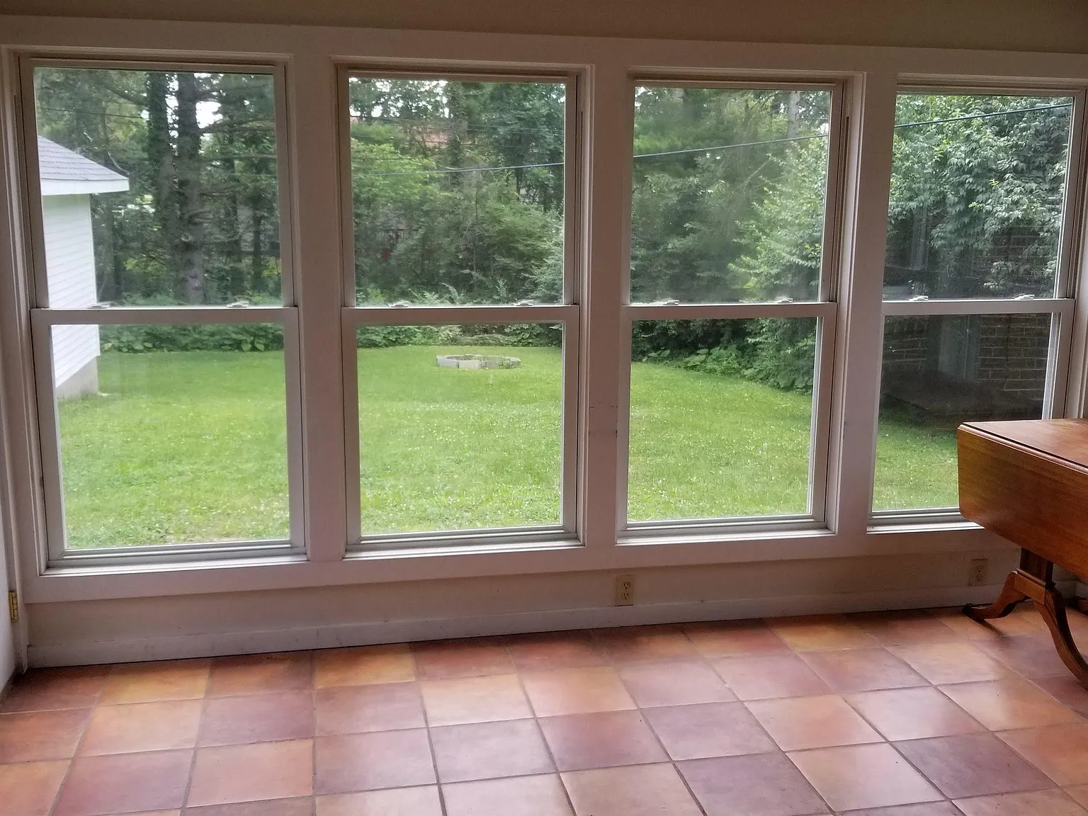 3 bed, 1.5 bath, 1304 sqft, $1,825 — Photo 4