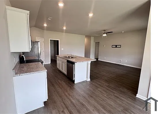 116 Harold Murphy Dr — Photo 16