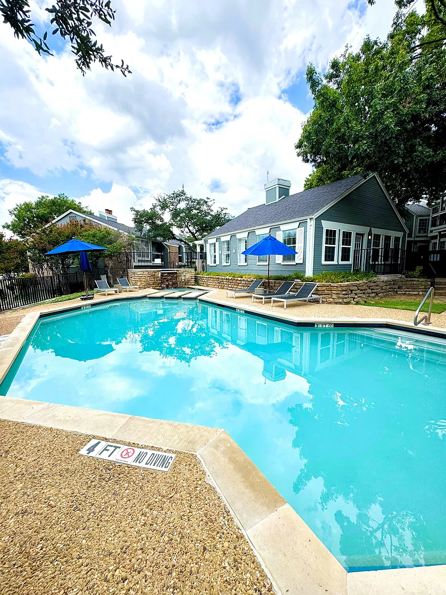 Pool - The Lex