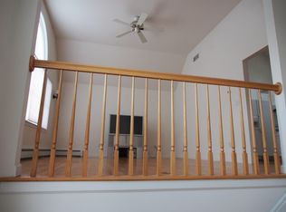 16 Starlight Dr, Hopewell Junction, NY 12533