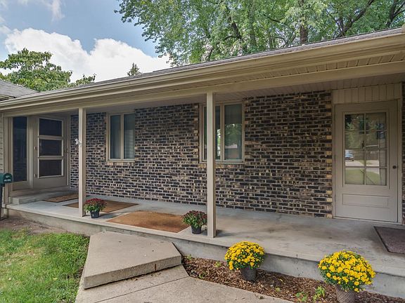 1331 Howard St Niles MI 49120-large-005-
