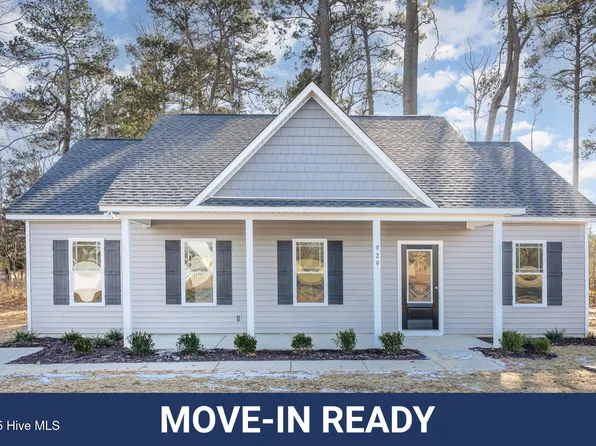 929 Micro Road W, Selma, NC 27576