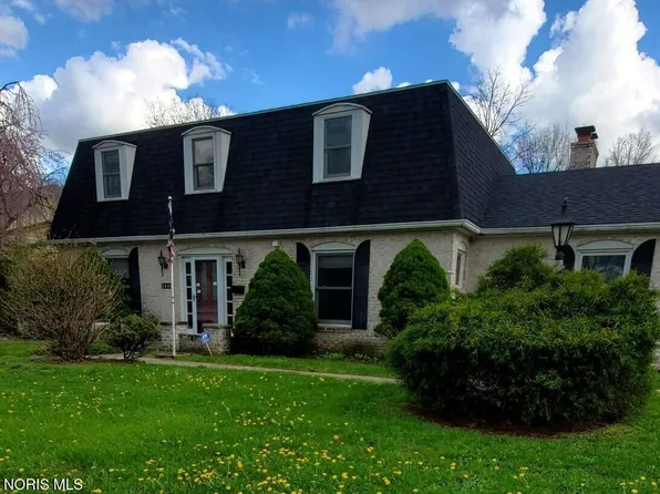 2003 Bucklew Dr, Toledo, OH 43613