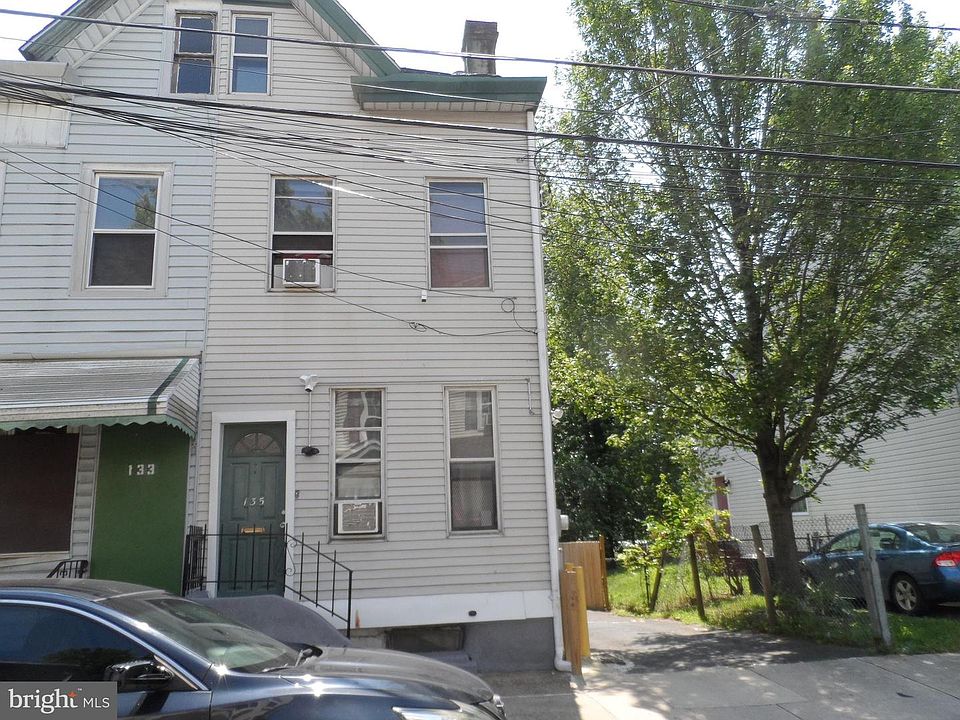 1st image of 135 Fountain Ave