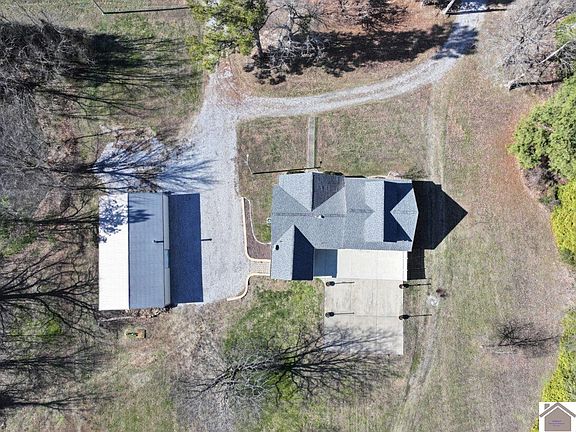 4th image of 1017 Holland Rd