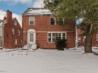 3921 Bushnell Rd, University Heights, OH 44118