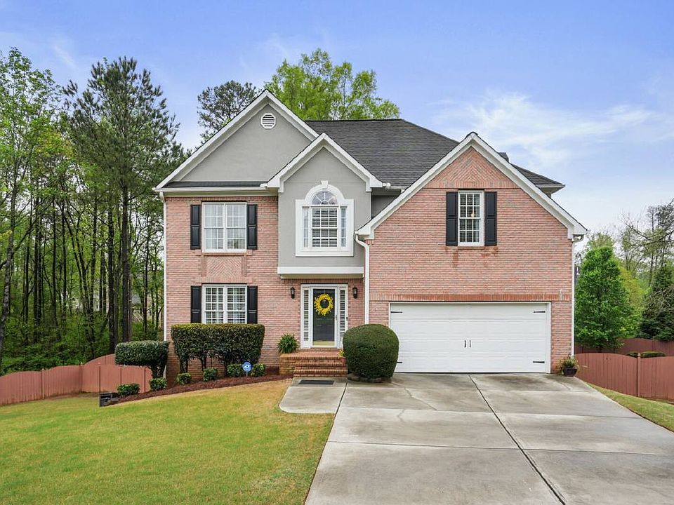 1st image of 371 Fenbrook Way SW #371